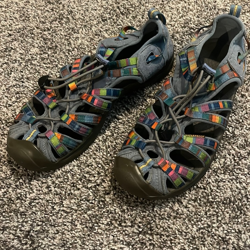 Keen shoes